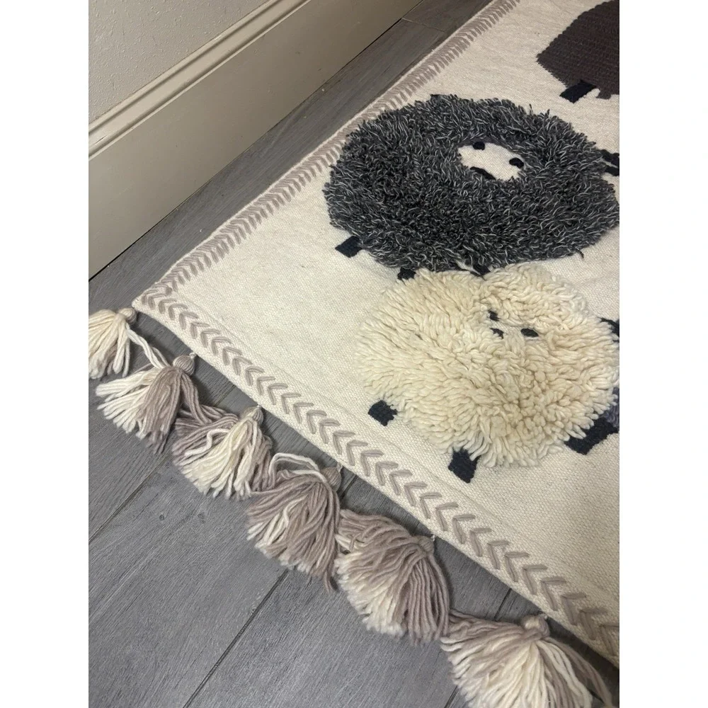 POTTERY BARN KIDS NURSERY WALL HANGING TEXTURED SHEEP WHITE BLACK WOOL/COTTON